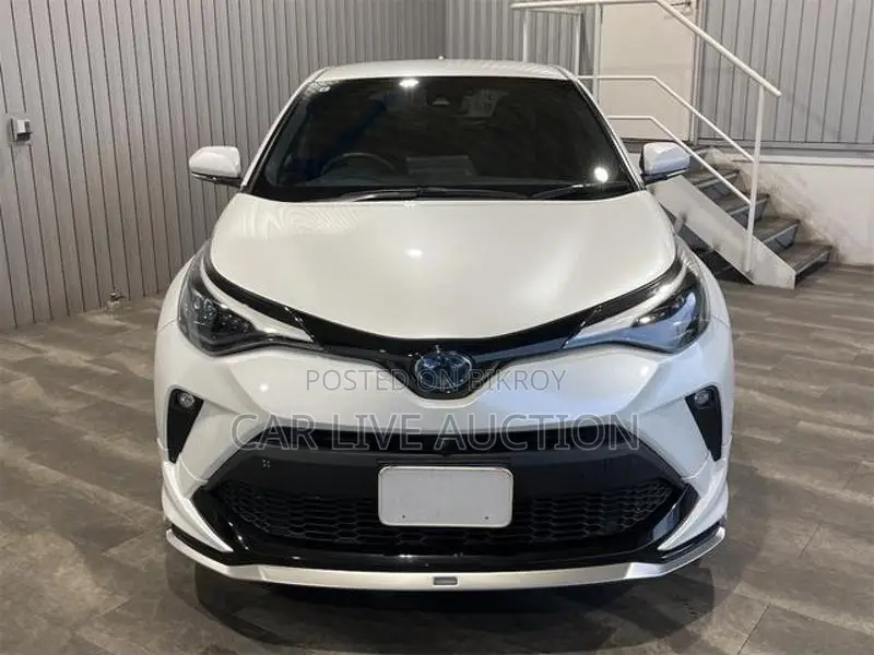 Toyota C-HR Hybrid G package 2021