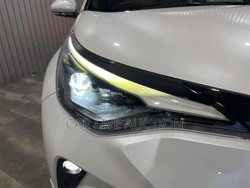 Toyota C-HR Hybrid G package 2021