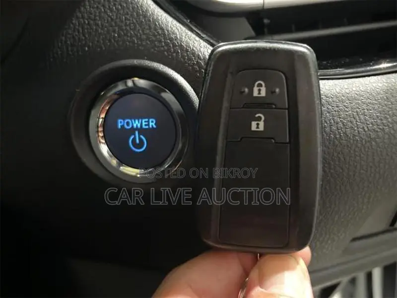 Toyota C-HR Hybrid G package 2021