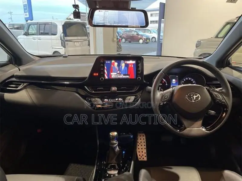 Toyota C-HR Hybrid G package 2021