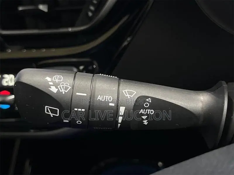 Toyota C-HR Hybrid G package 2021