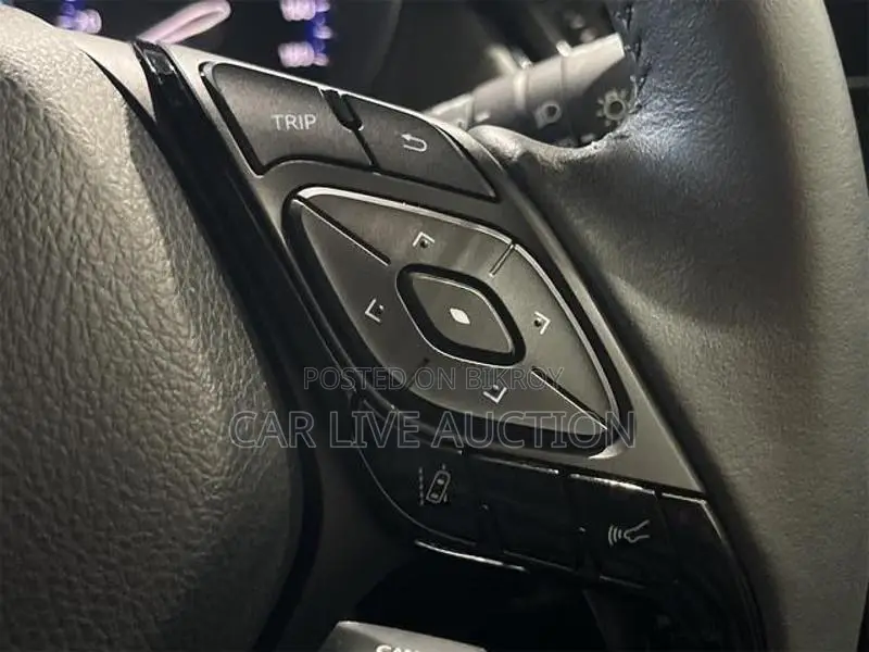Toyota C-HR Hybrid G package 2021