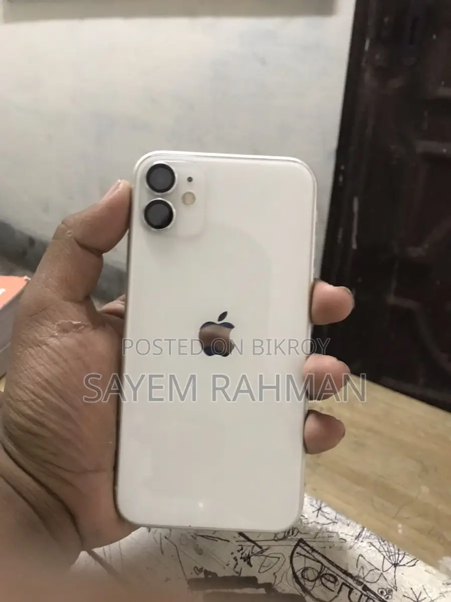 Apple iPhone 11 (Used)