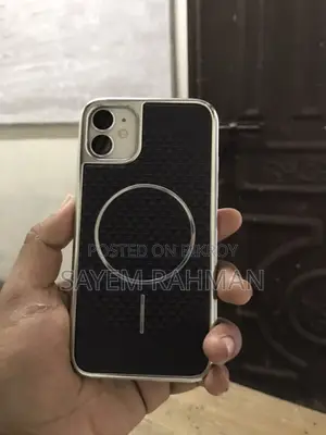 Apple iPhone 11 (Used)