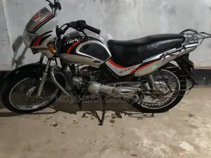 TVS Stryker 125 . 2014