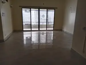 pretty looking 2400 sft 3 Bed room apt rent in banani South