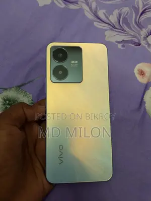 Vivo Y22 . (Used)