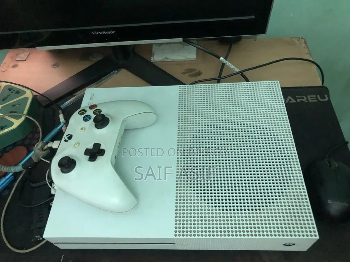 Xbox One S