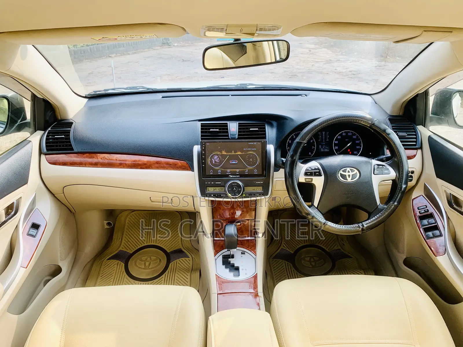 Toyota Premio Push Start 2012
