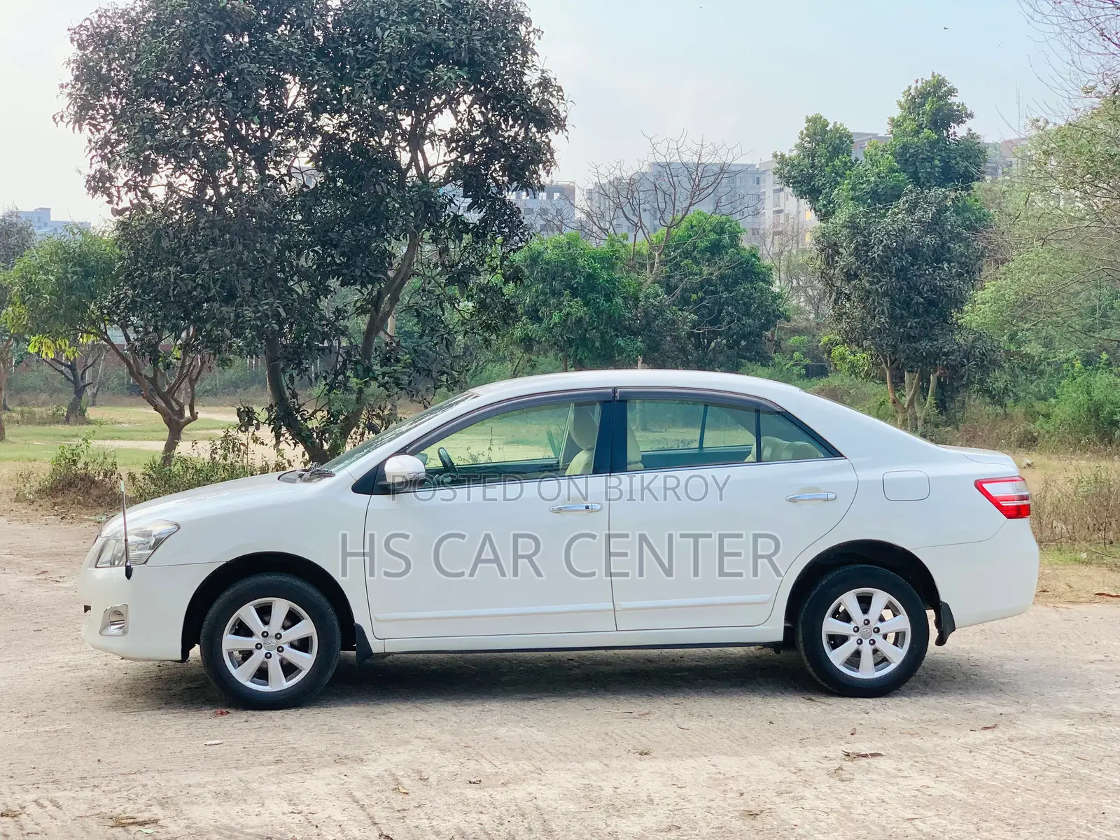Toyota Premio Push Start 2012
