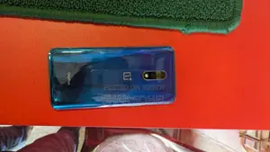 OnePlus 7 6/128 (ব্যবহৃত)