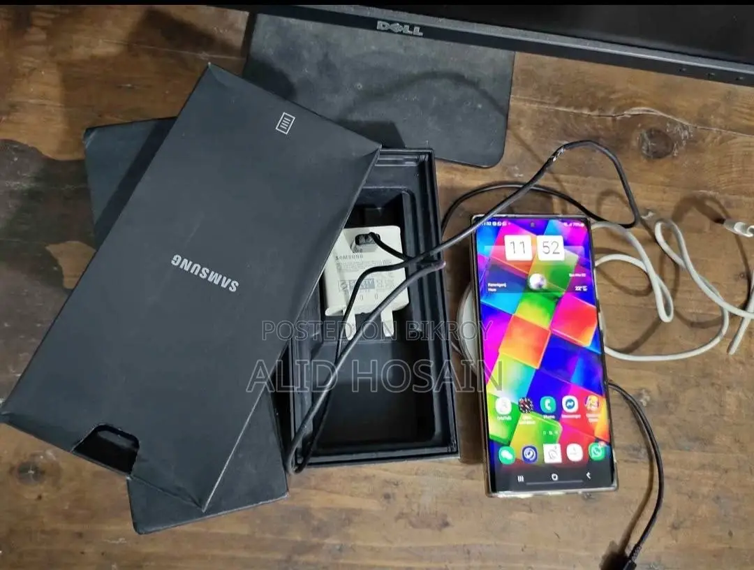 Samsung Galaxy Note 20 Ultra . (Used)