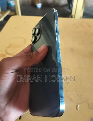 Apple iPhone 12 Pro Max USA variant (Used)