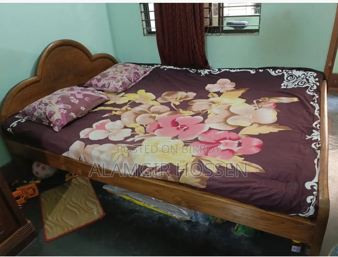 Original Mahogany Bed 5/7 feet