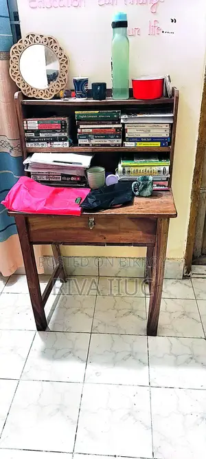 4ft x 7ft Bed & 1 Study Table