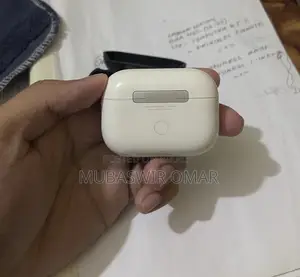 অ্যাপল এয়ারপডস প্রো ২য় জেনারেশন (অরিজিনাল)