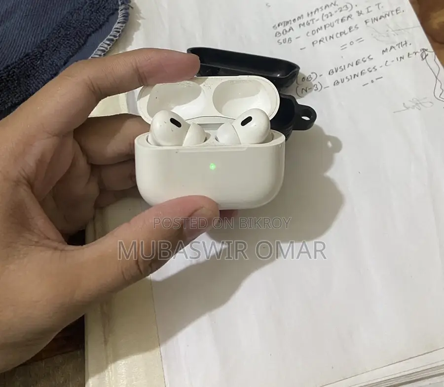 অ্যাপল এয়ারপডস প্রো ২য় জেনারেশন (অরিজিনাল)