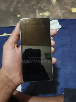 Huawei Y9 (Used)