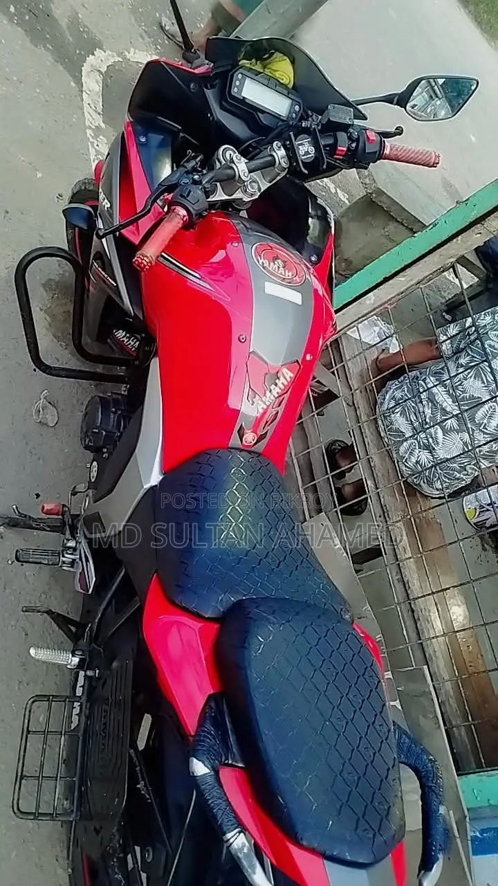 Yamaha Fazer 2023