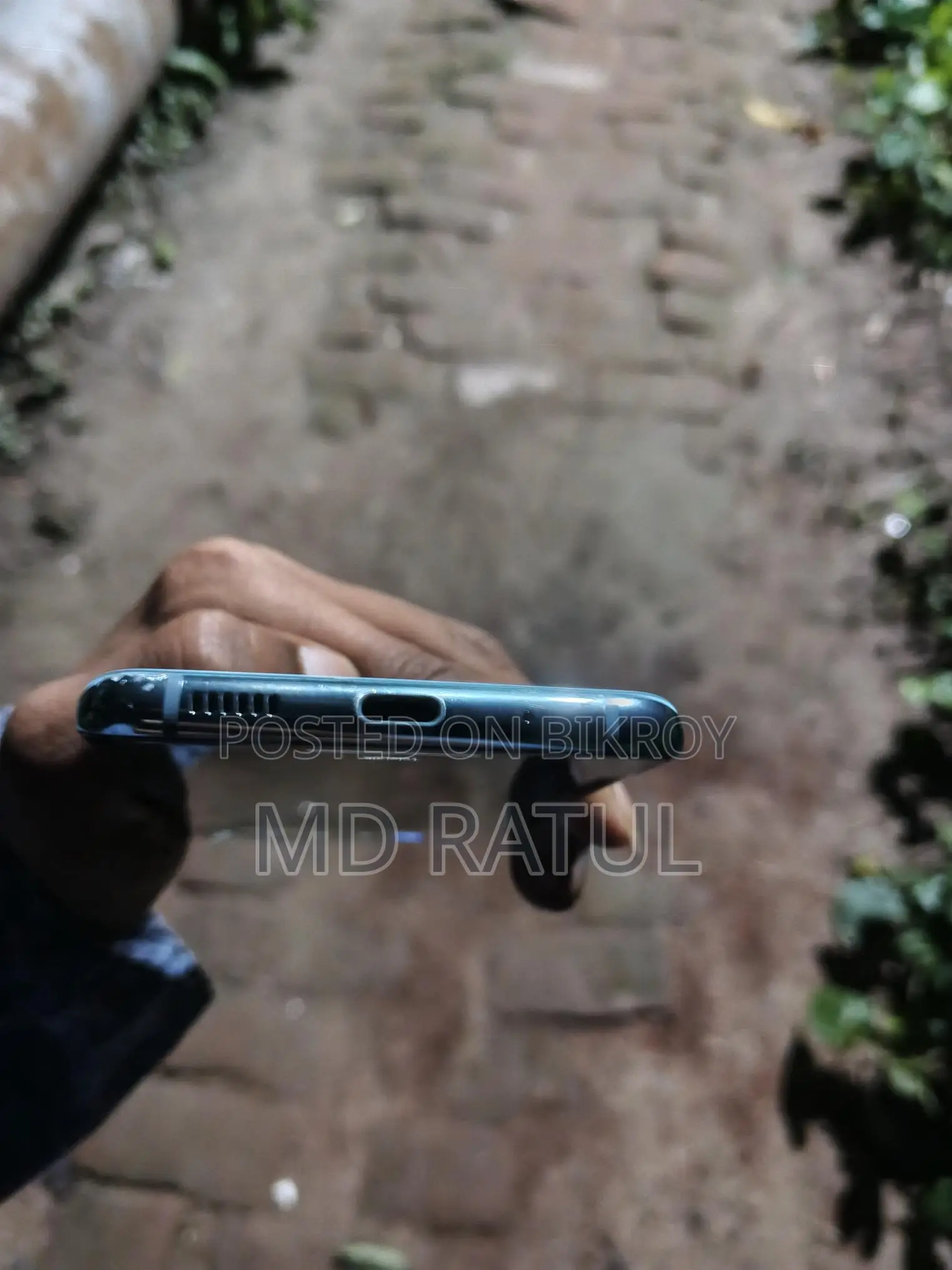 Samsung Galaxy S20 (Used)