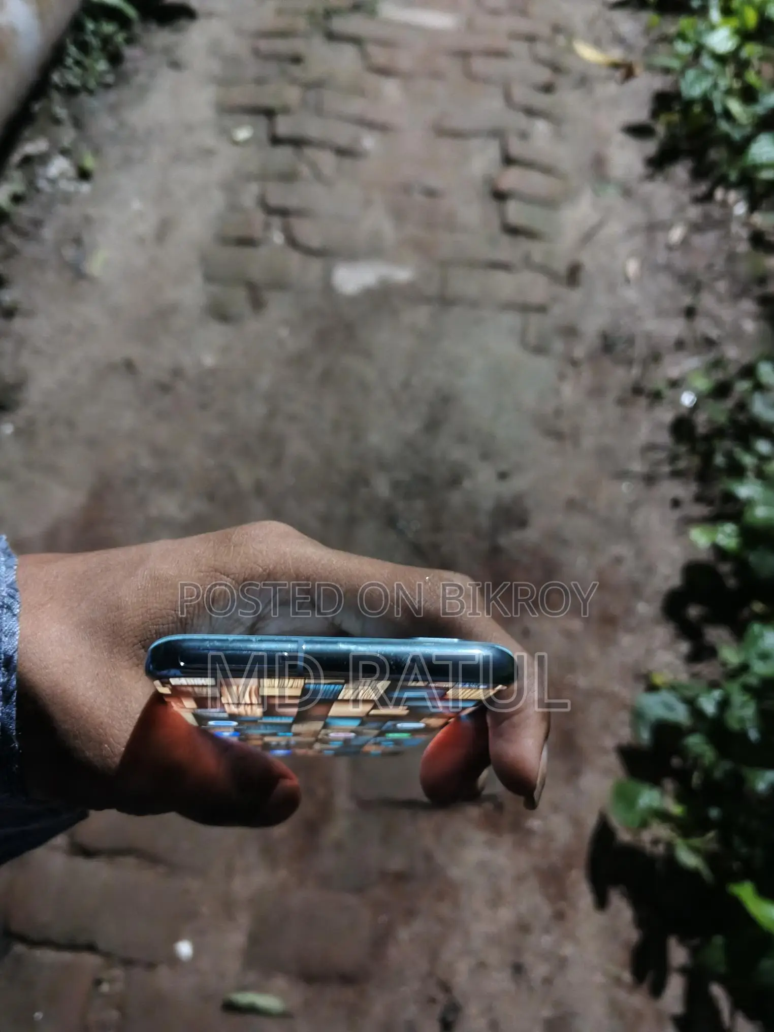 Samsung Galaxy S20 (Used)