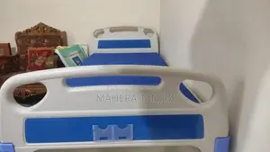 Hospital Bed/ Medical Surgical Bed (Lifting Bed)