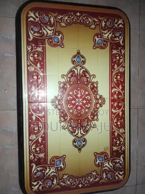 প্লাস্টিক টি টেবিল