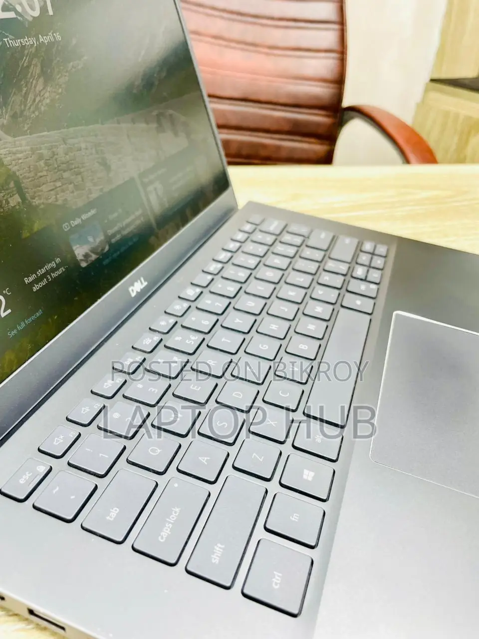 Dell Vostro|Core i5| Nvdia MX 2 GB Dedicated GPU|512 SSD| 14“FHD Display