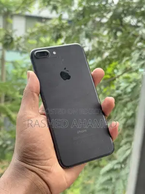 Apple iPhone 7 Plus . (Used)