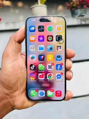 Apple iPhone 15 Pro (Used)