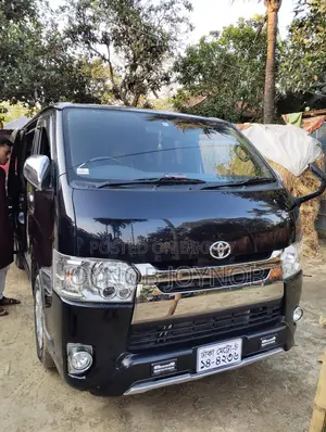 Toyota Hiace for Rent