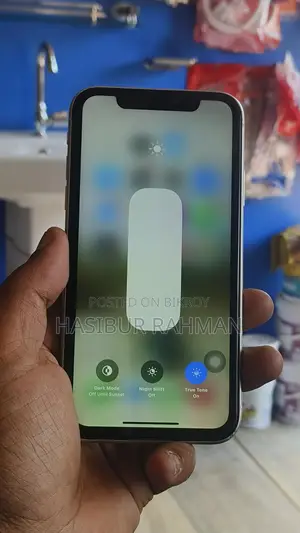 Apple iPhone 11 64 GB White