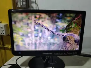 Samsung Slim Wide 100% Fresh Monitor
