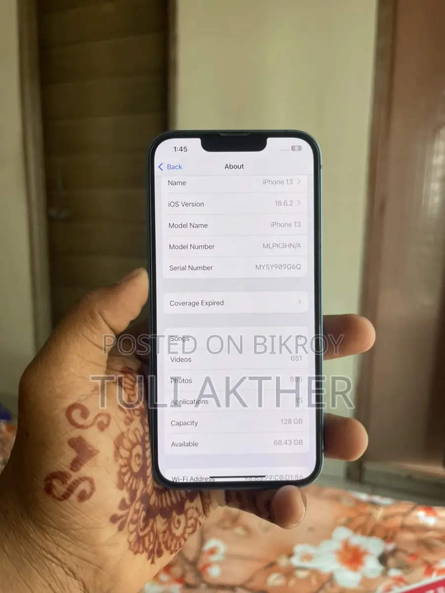 Apple iPhone 13 . (Used)