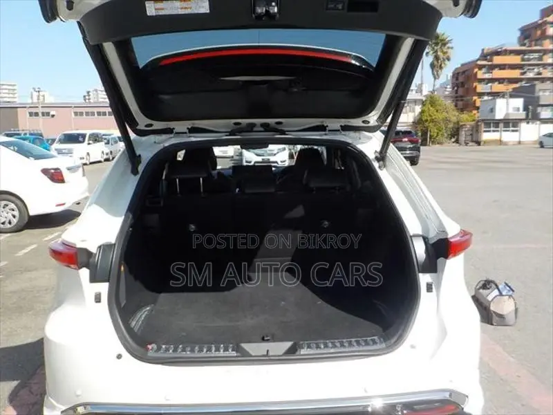Toyota Harrier Non Hybrid Z Pearl 2021