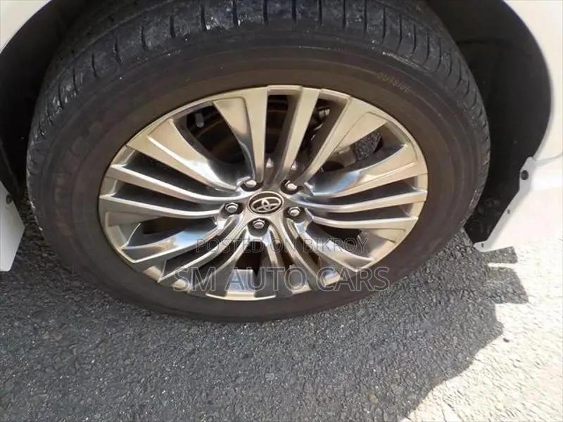 Toyota Harrier Non Hybrid Z Pearl 2021