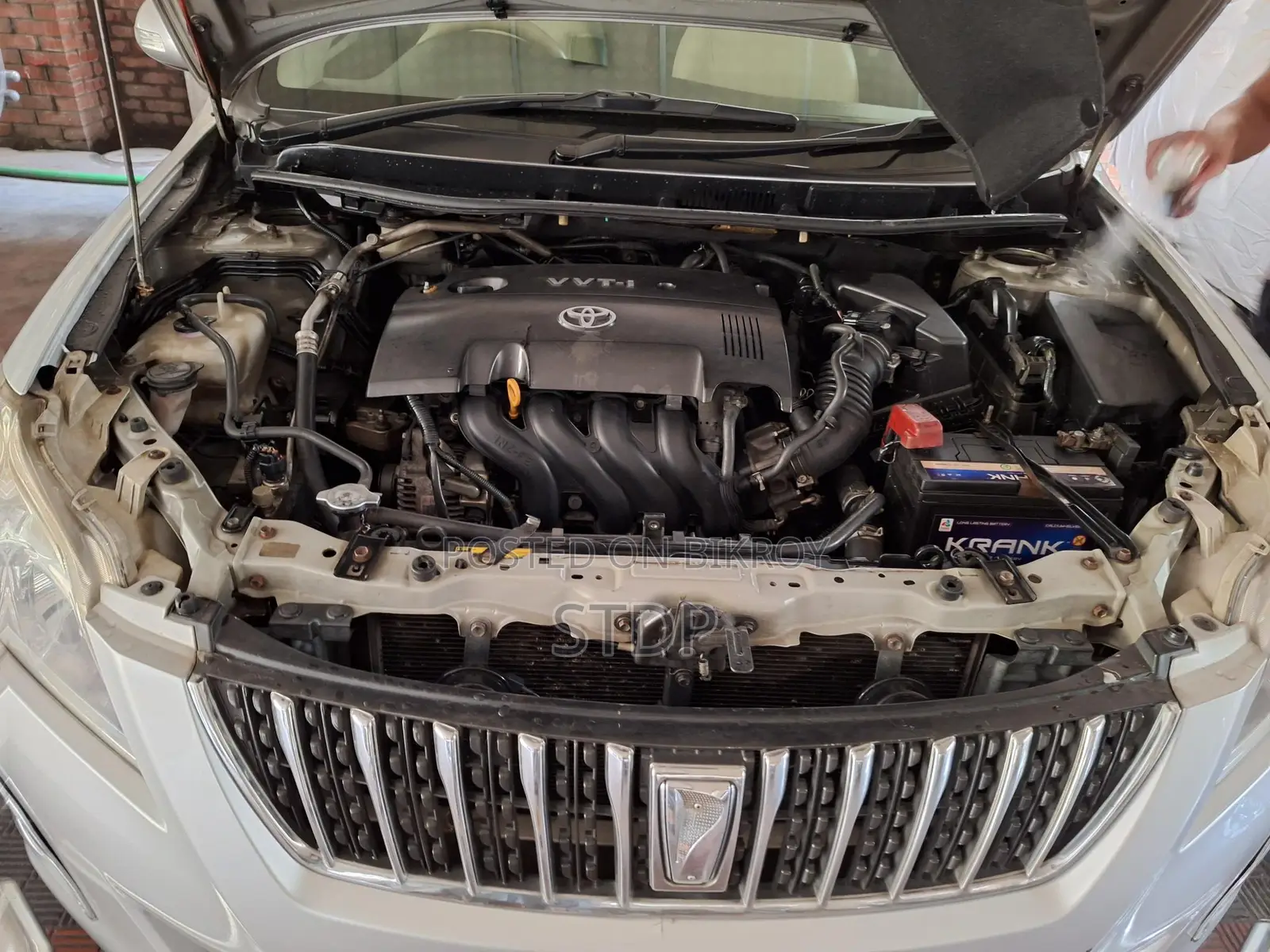 Toyota Premio . 2008