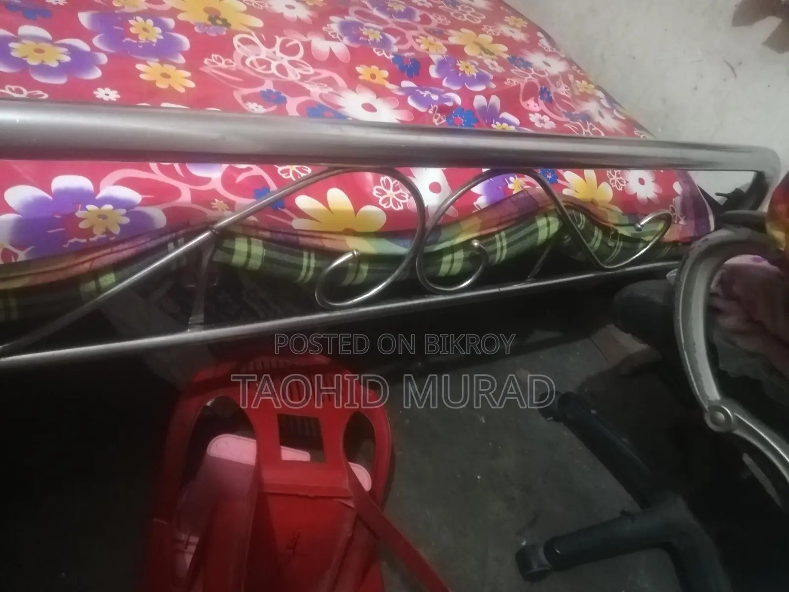Selling Bed