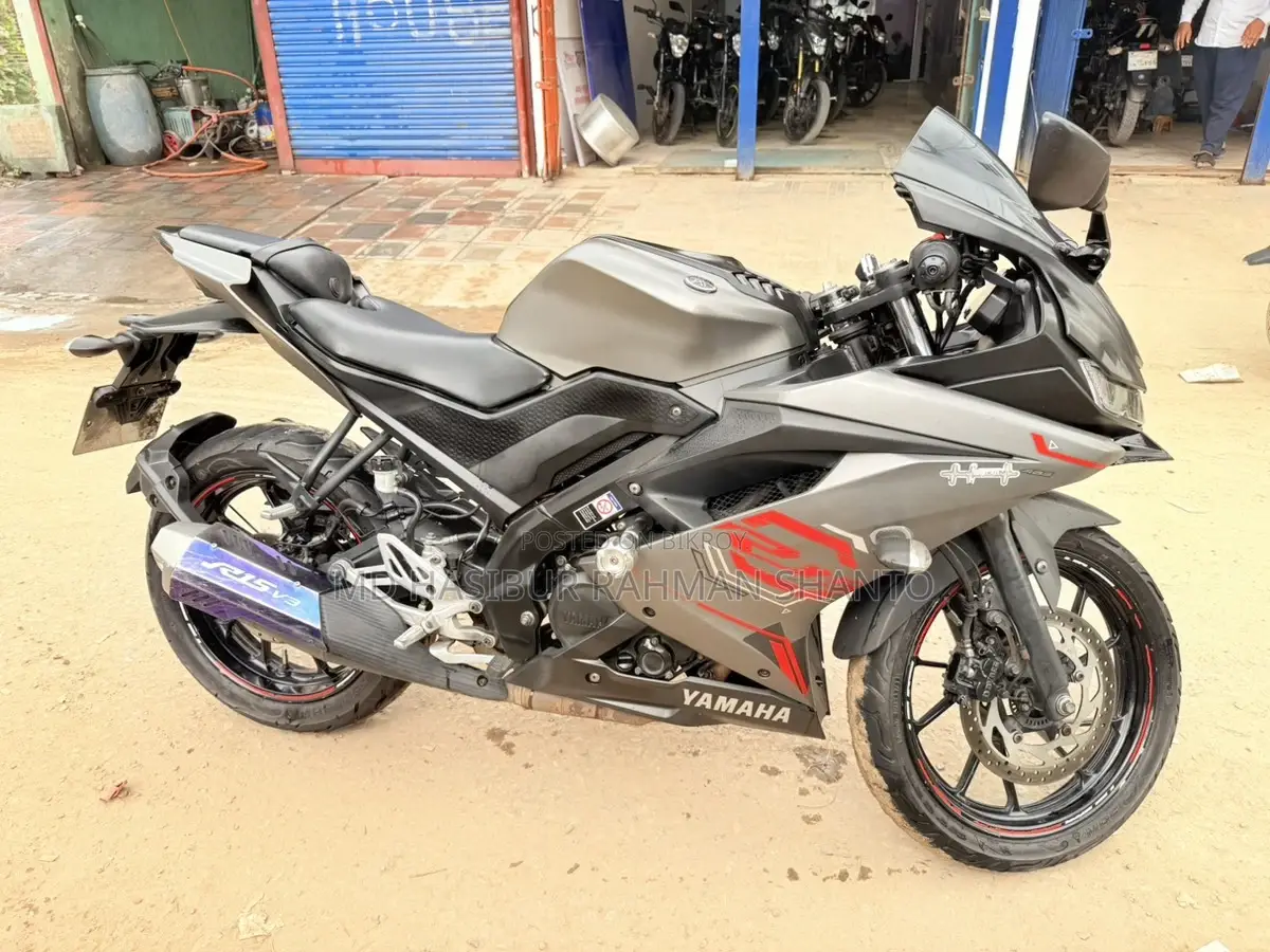 Yamaha R15 V3 2021