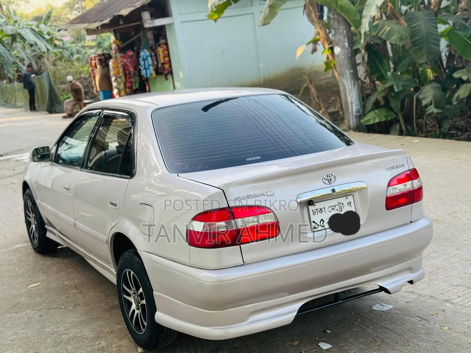 Toyota Corolla new 1998