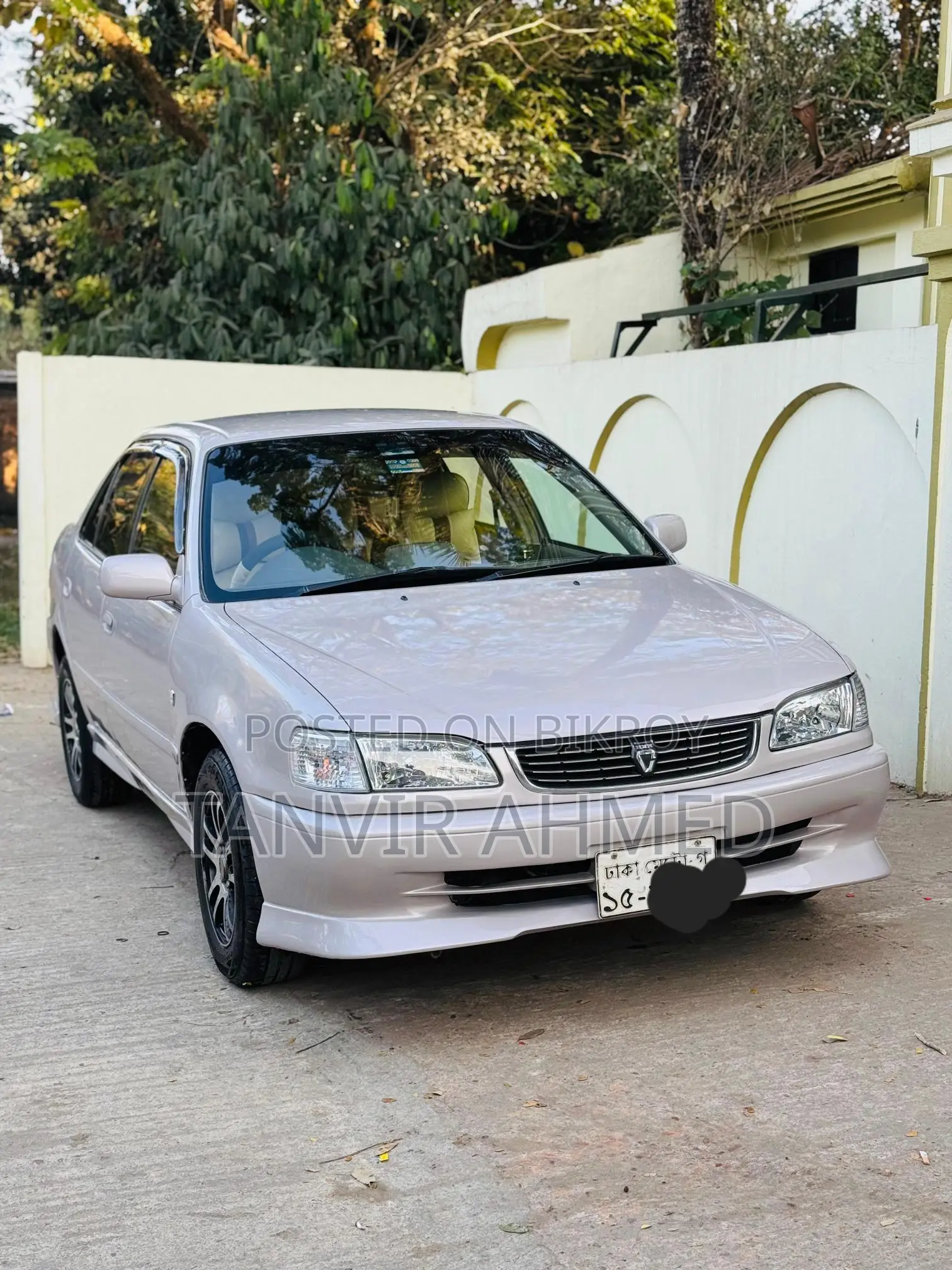 Toyota Corolla new 1998