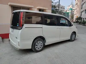 Toyota Noah 2020 Non-hybrid