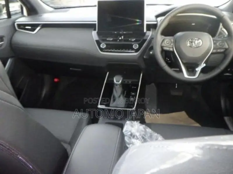 Toyota Corolla Cross Z Full Load 2025