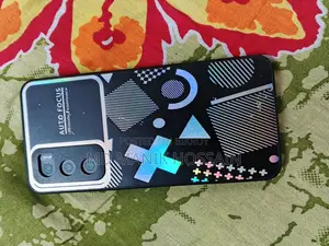 Vivo V20 SE 8/128 (Used)