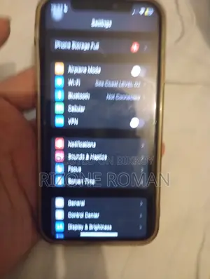 Apple iPhone X . (Used)
