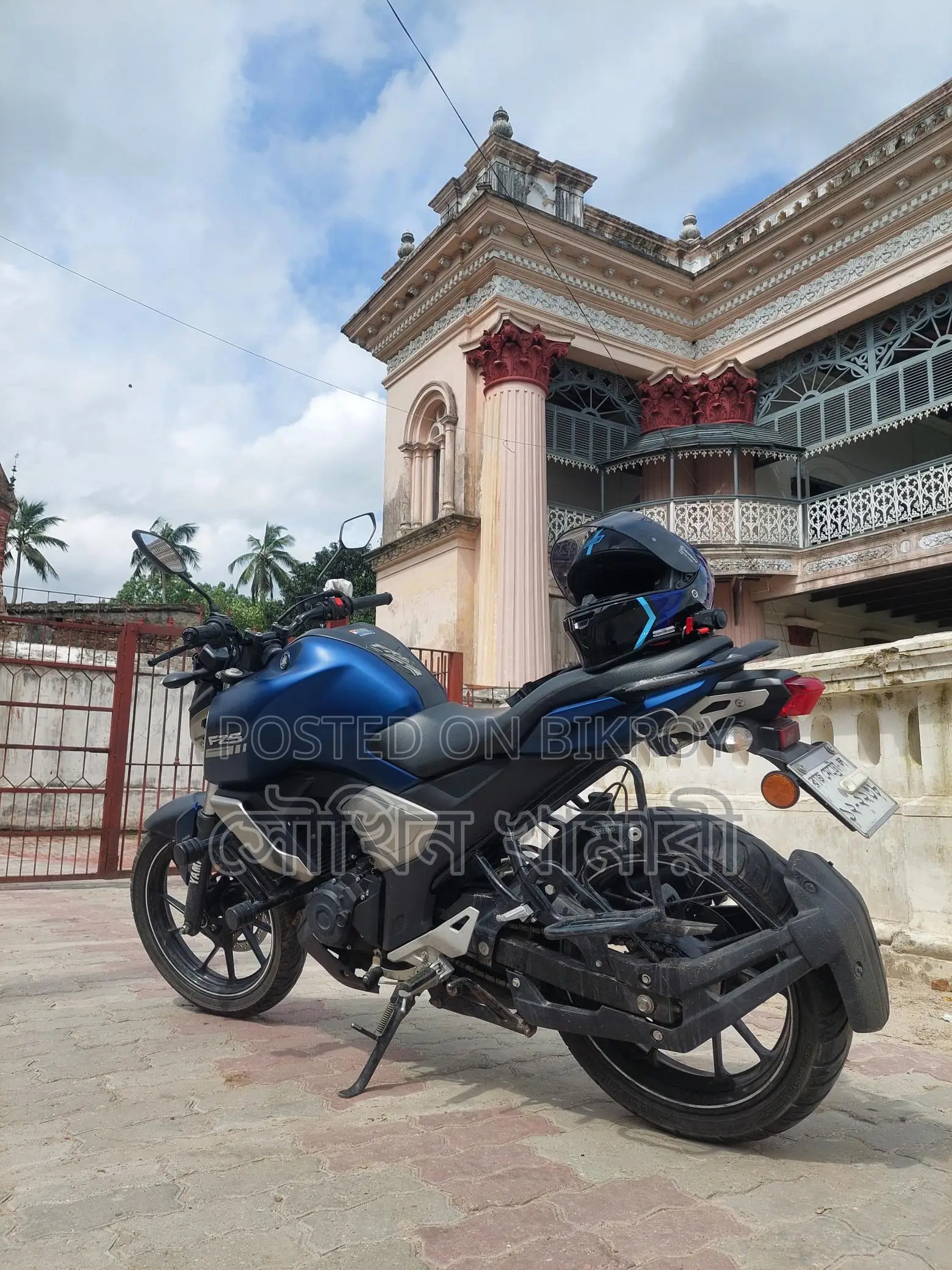 Yamaha FZS . 2022