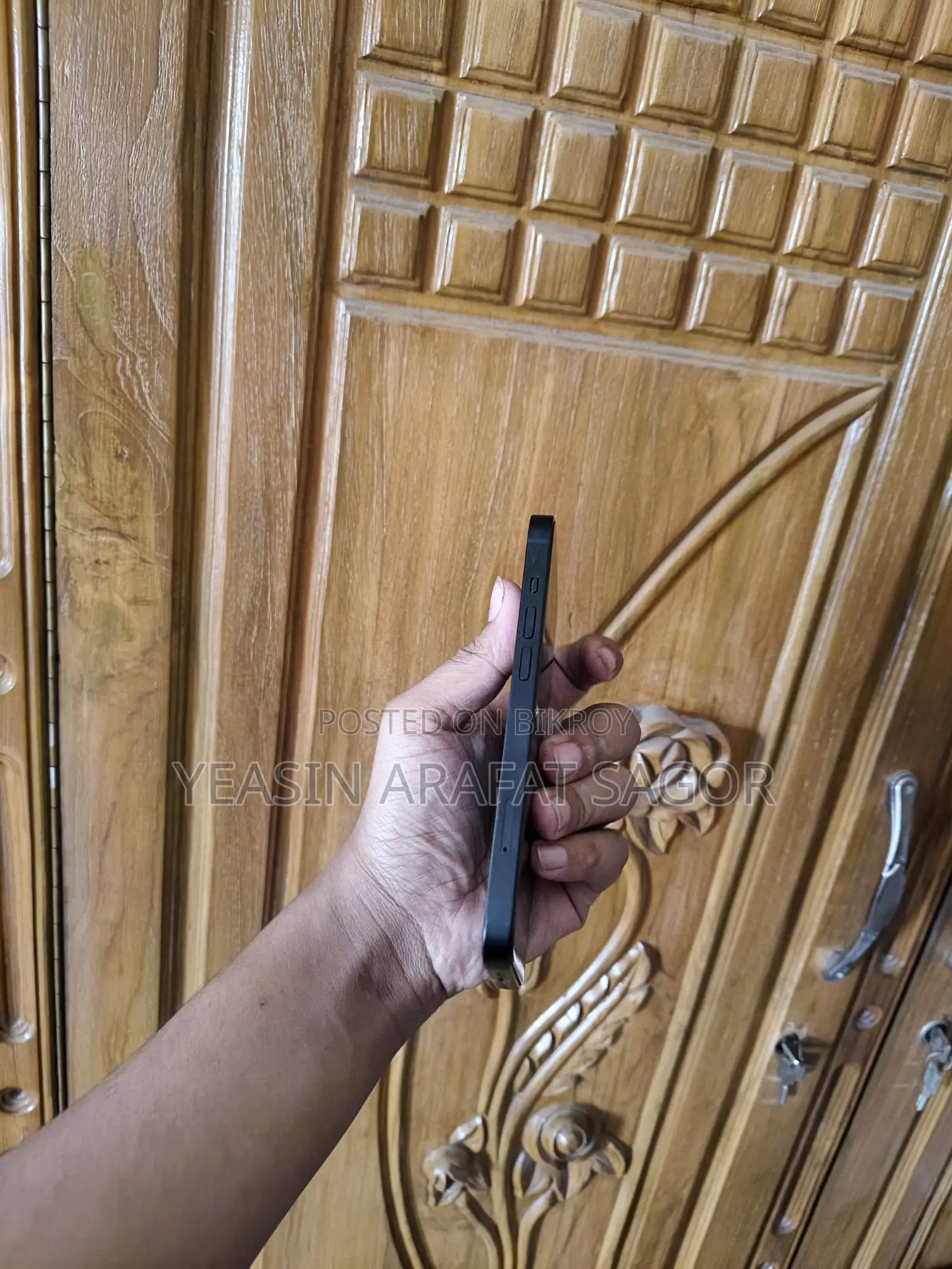 Apple iPhone 14 (Used)