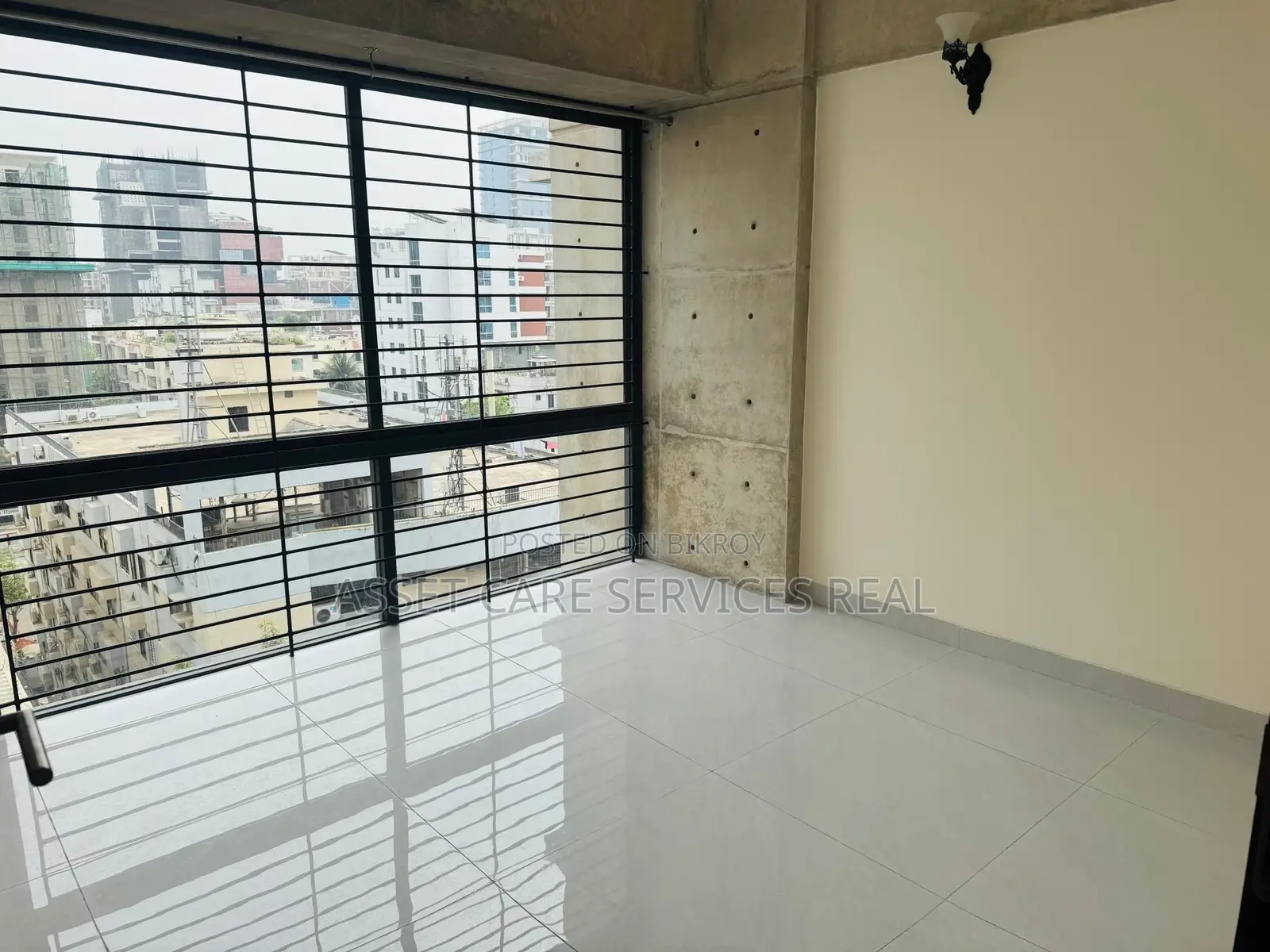 4 Bedroom Exclusive Brand New Flat Sale @ Gulshan 1