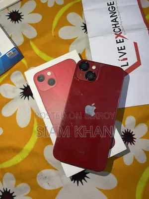Apple iPhone 13 . (Used)