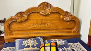 Semi-Box Bed